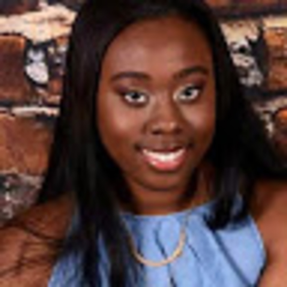 Meet your Posher, Larrisha